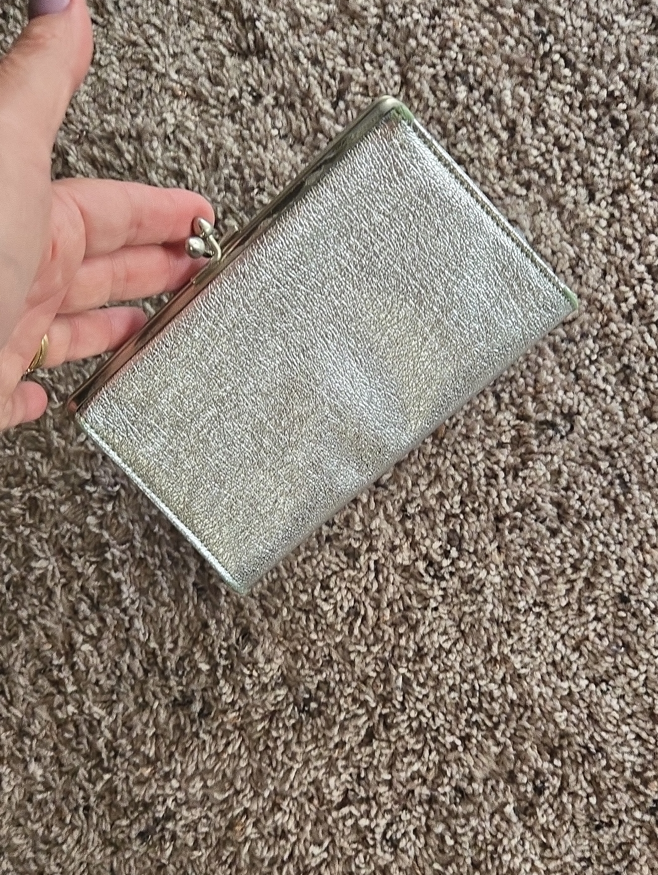 Silver Metallic KissLock Clutch Purse